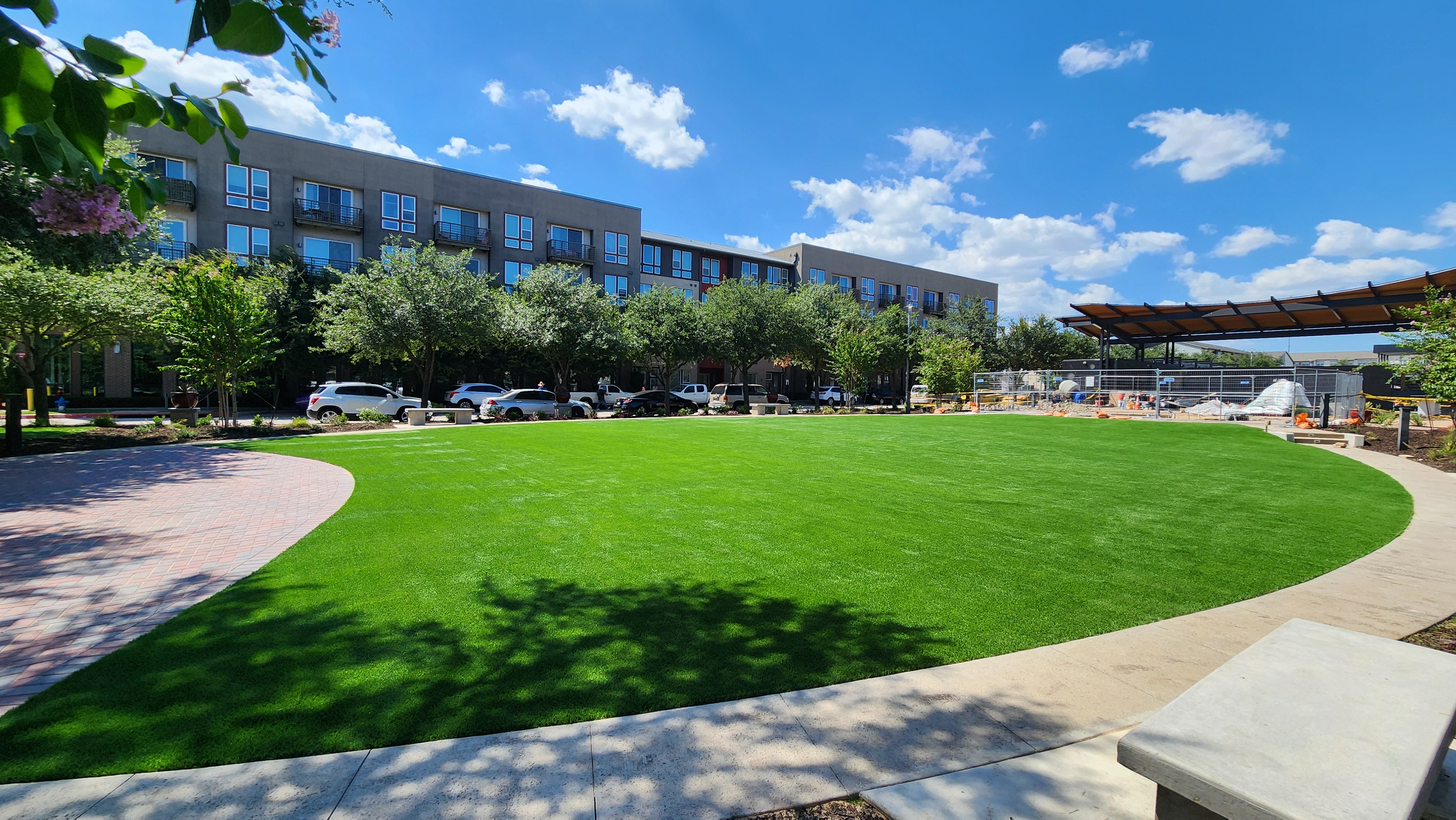 Commercial turf apartment courtyard lawn - Green Forever Turf Texas